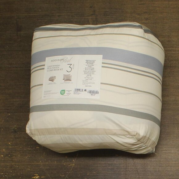 Addison Park Reversible 3-Piece Comforter Set Printed Blue Multi Full / Queen - Picture 2 of 9